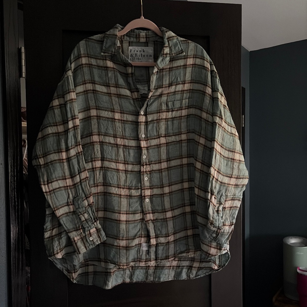 Frank & Eileen Shirley size Small green flannel